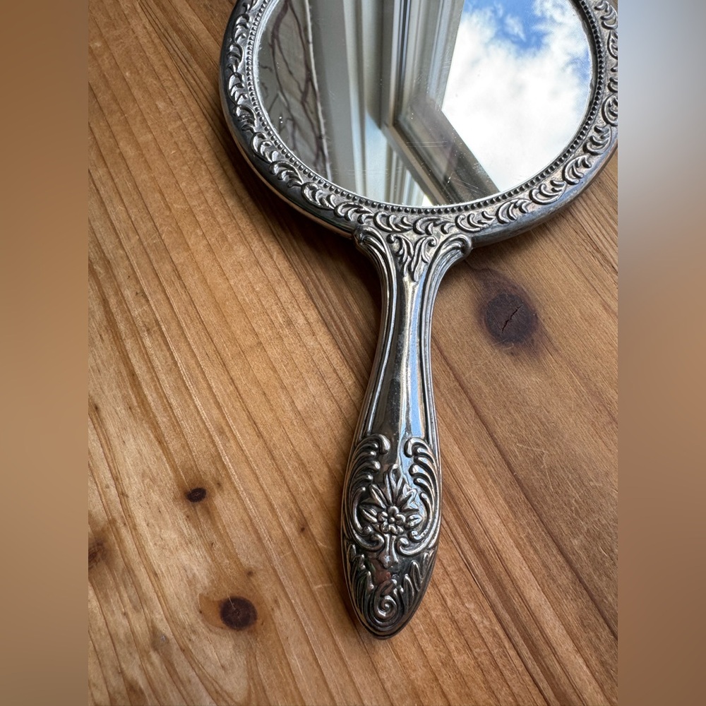 Vintage Sterling Silver plated Hand Vanity Mirror Antique - Picture 4 of 7